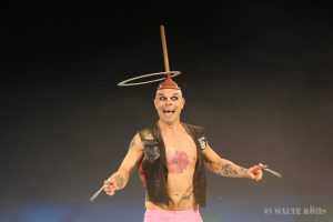 David Eriksson as the dark clown in the show PUNXXX of circus Flic Flac